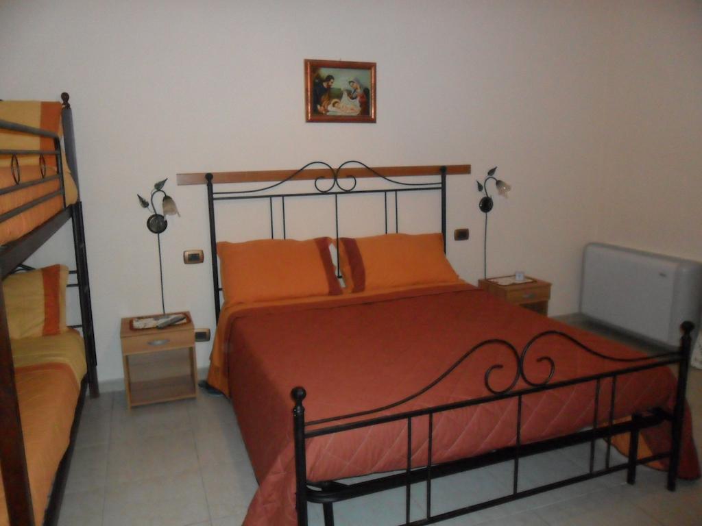 Villa Jolanda & Carmelo Agrigento Bilik gambar